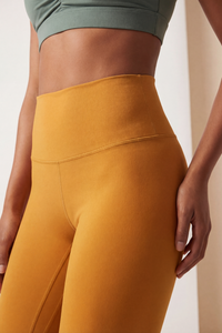 Contour Lift High-Waist Legging