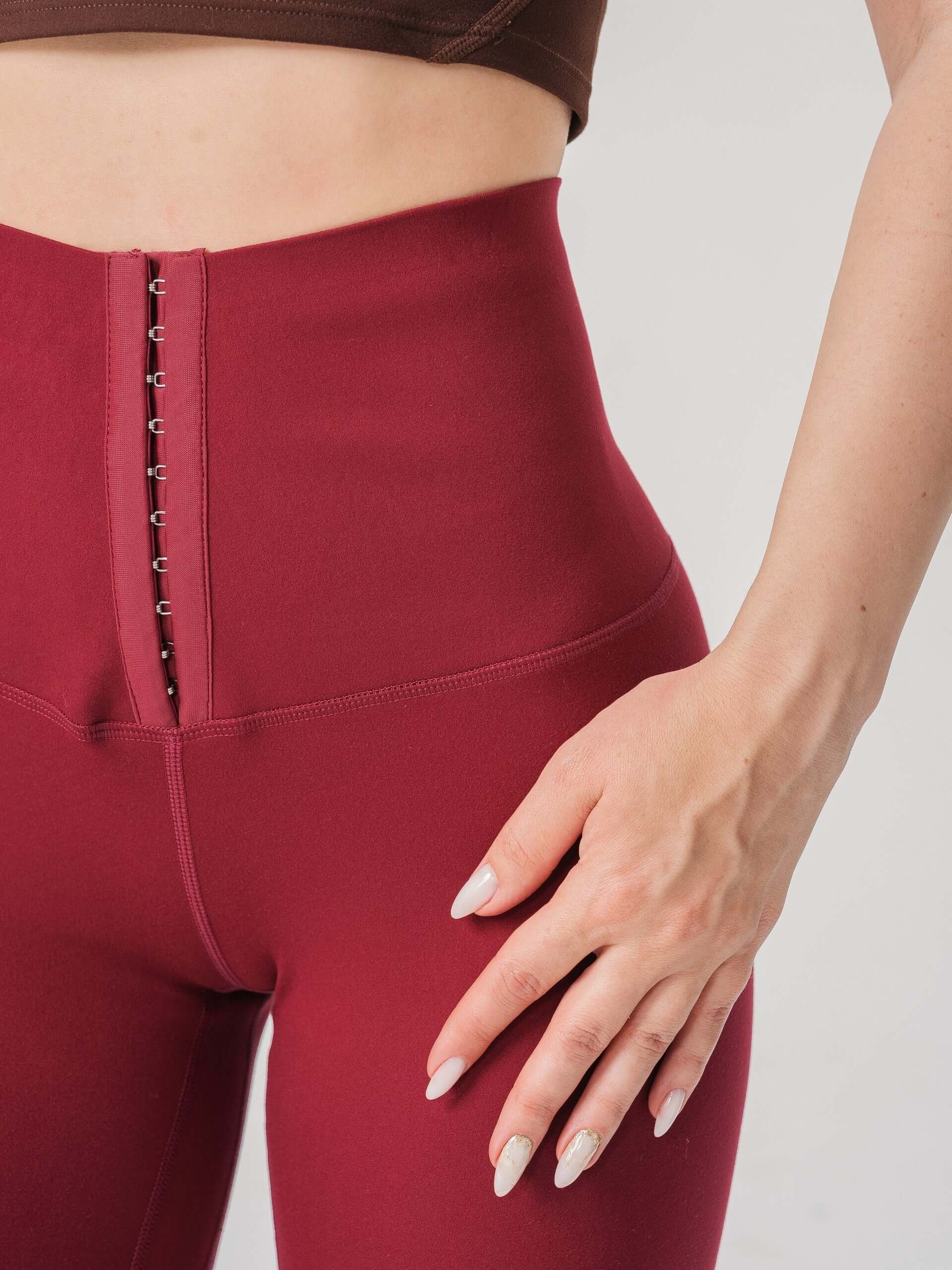 Contour Hook-Front High-Waist Legging
