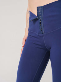Contour Hook-Front High-Waist Legging