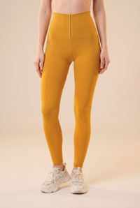 Contour Hook-Front High-Waist Legging