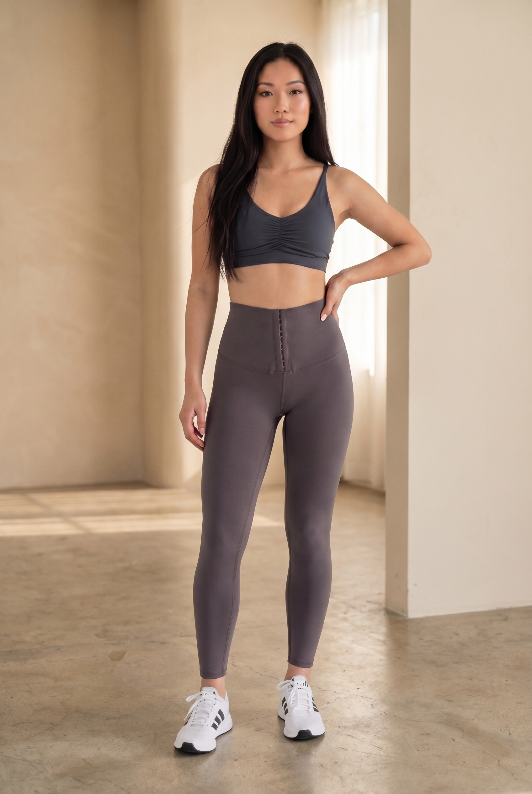 Contour Hook-Front High-Waist Legging