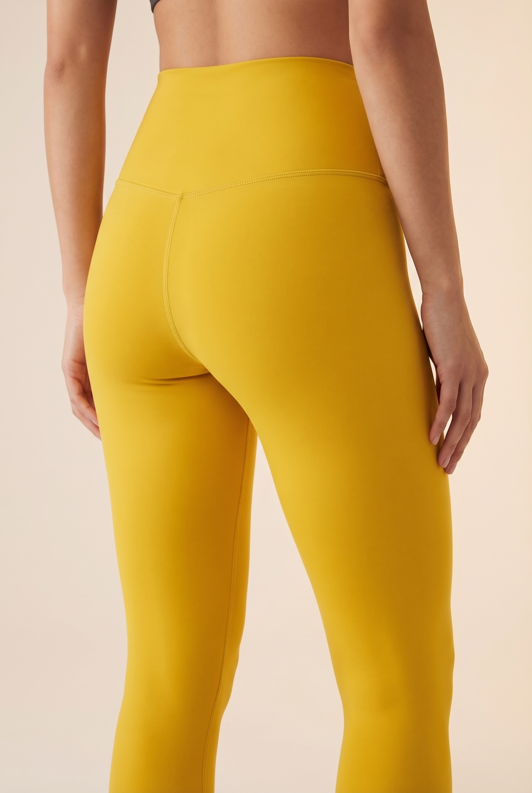 Contour Hook-Front High-Waist Legging