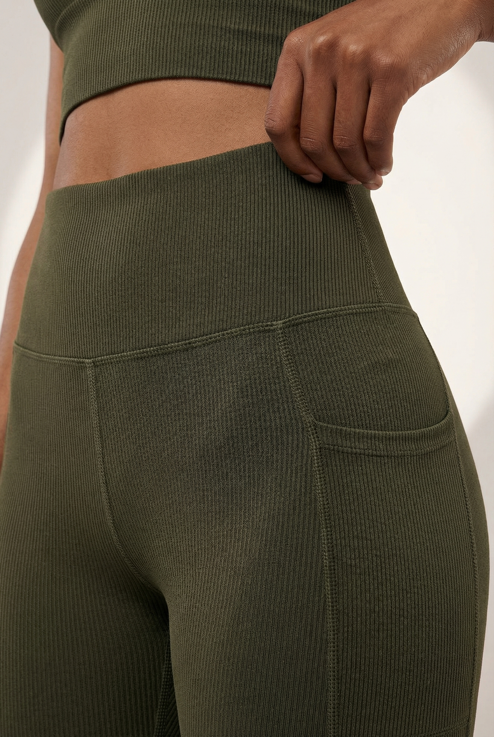 FlexPocket Full-Length High-Waist Legging