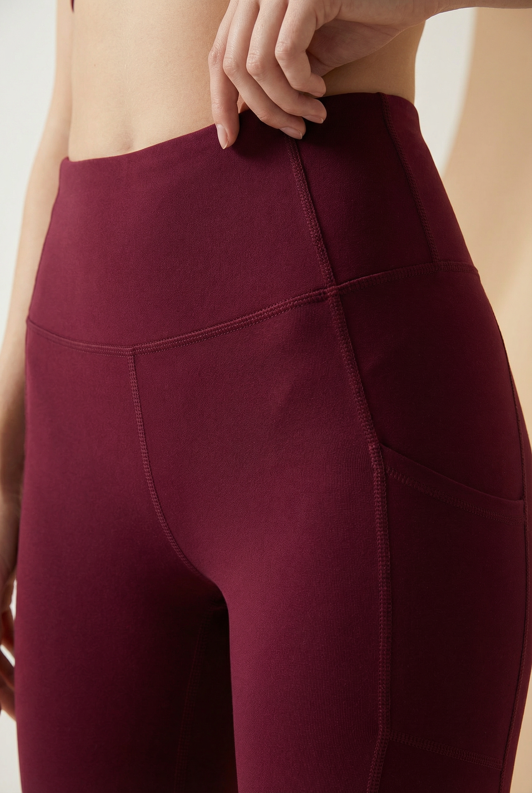 Sculpt Pocket Scrunch Legging