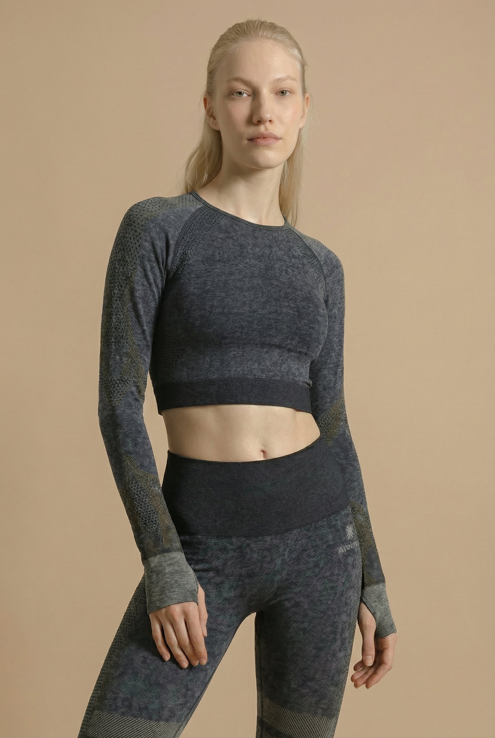 Seamless Long Sleeve Crop Top