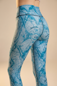 StudioPrint Blue Marble High-Waist Legging