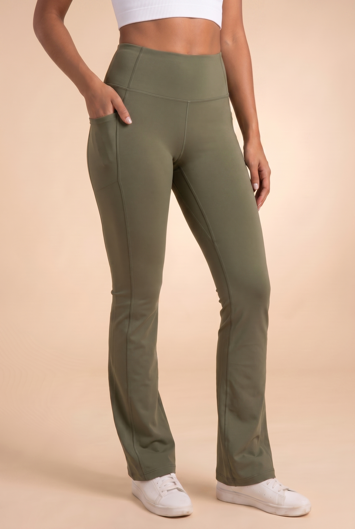 SoftTouch Pocket High-Waist Flare Legging