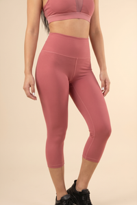 Contour High-Waist Capri Legging